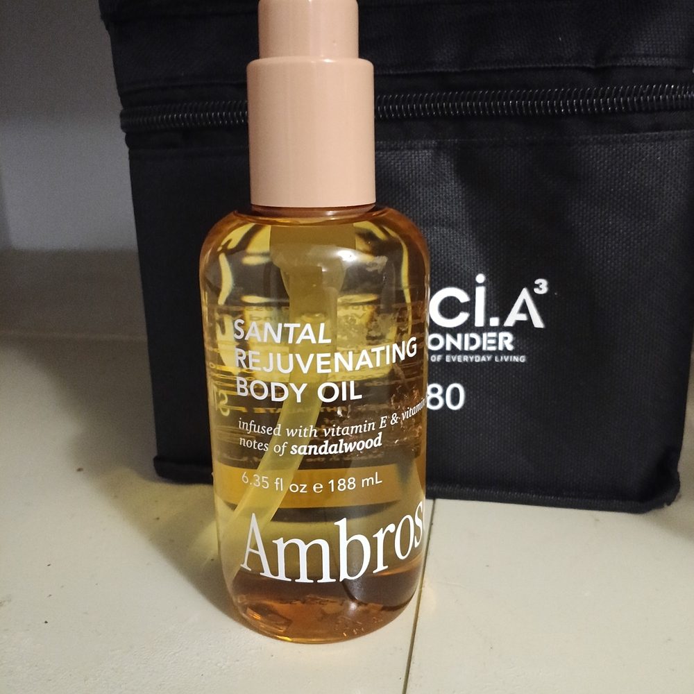Ambrosia Santal Rejuvenating Body Oil - Gold